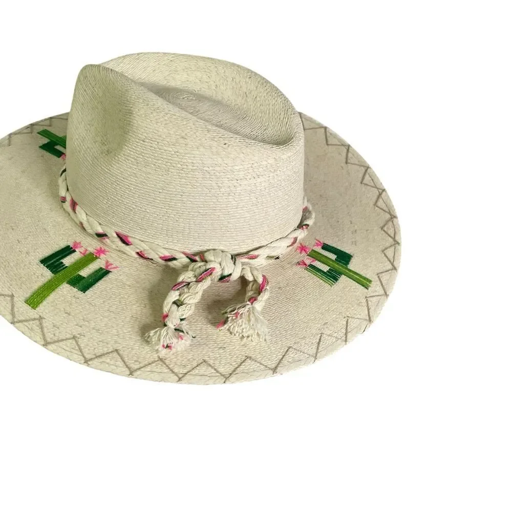 Corazon Playero Exclusive Cactus Embroidered Sun Hat